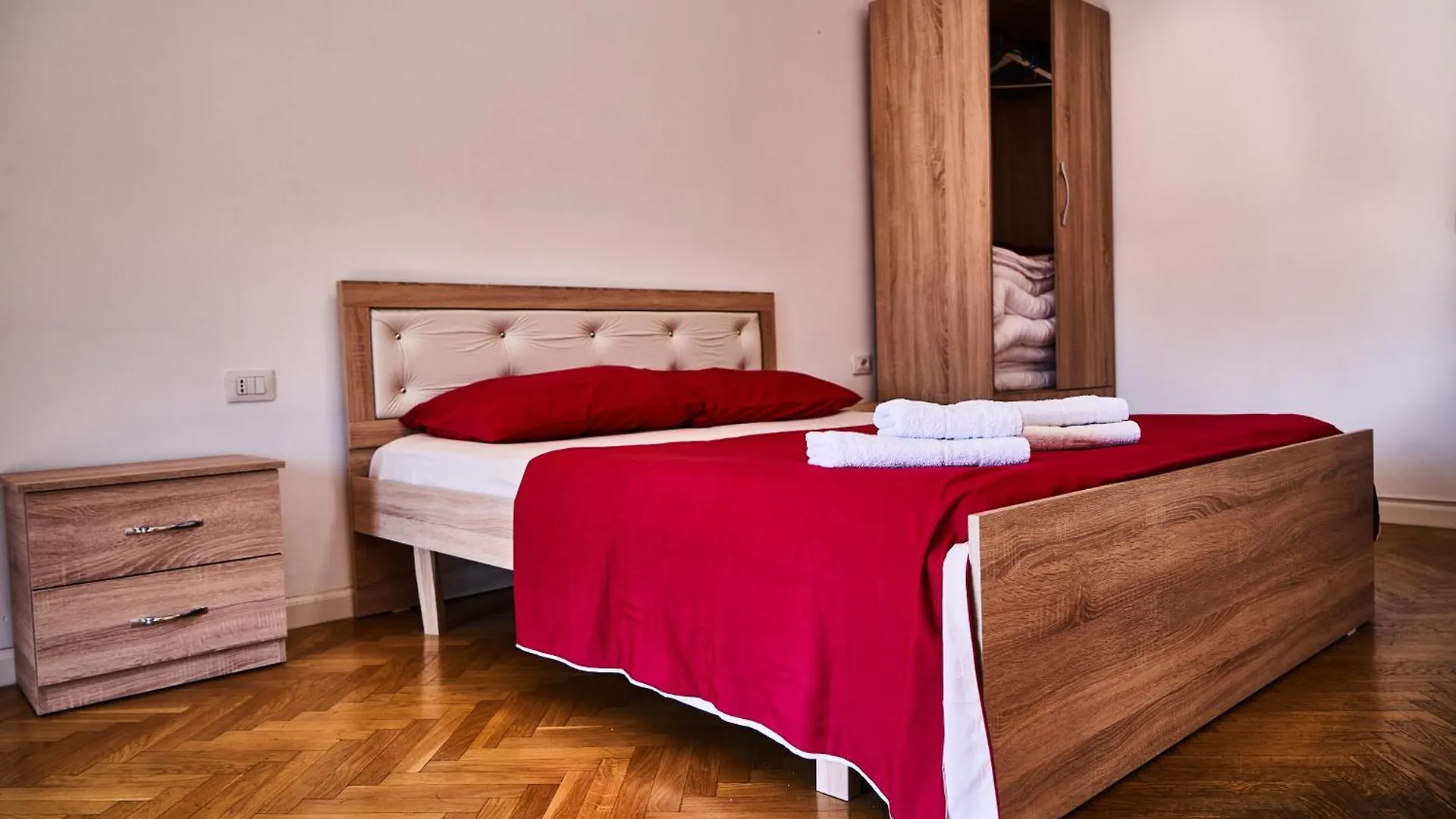 Kalpazo Home Tirana 21 Lägenhet